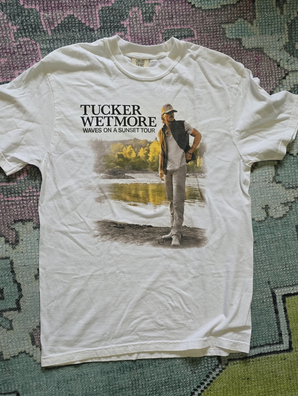 Tucker Wetmore Waves On A Sunset  Tour T-Shirt Sz M